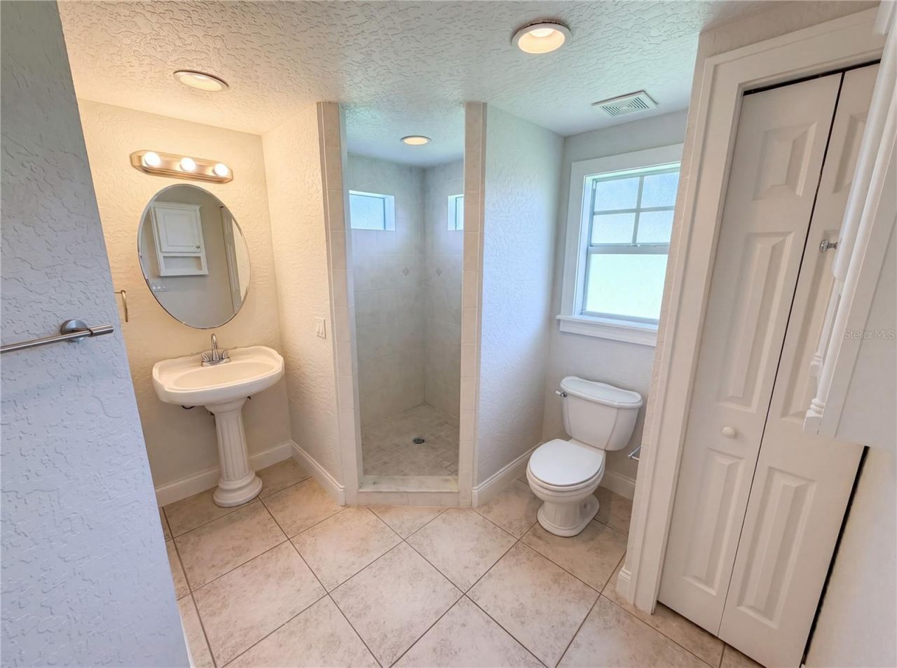 535 Palmetto Drive, Melbourne, FL 32935 Photo