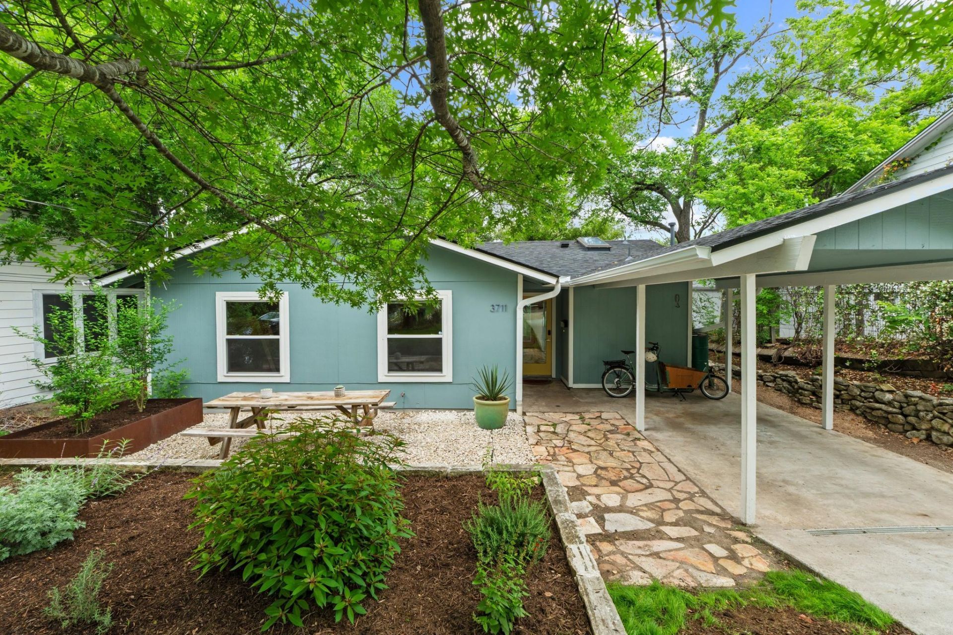 3711 Werner Ave, Austin, TX 78722 Main Photo