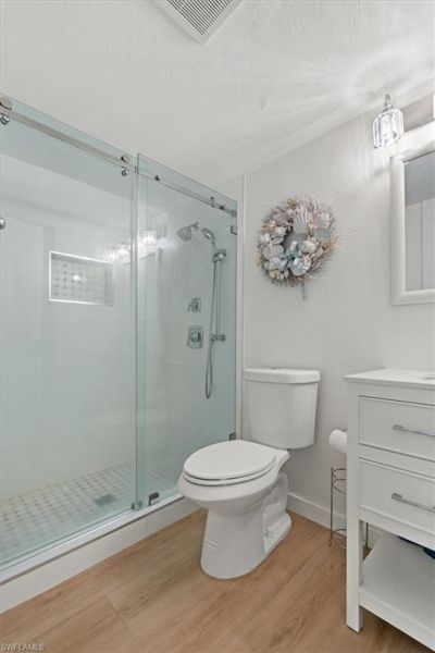 1400 Blue Point Ave, Unit 104, Naples, FL 34102 Photo