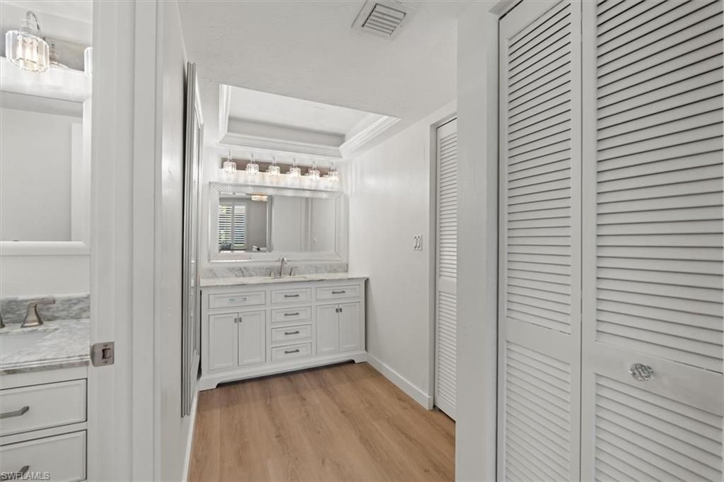 1400 Blue Point Ave, Unit 104, Naples, FL 34102 Photo