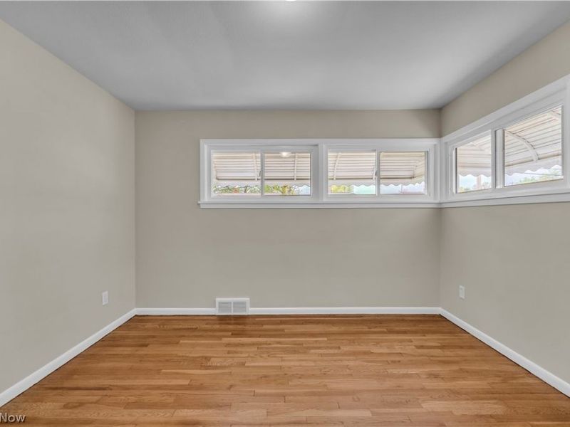 29210 Green Drive, Willowick, OH 44095 Photo 12