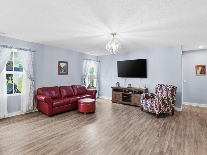 6449 Turning Stone Loop , Canal Winchester, OH 43110 Photo 4