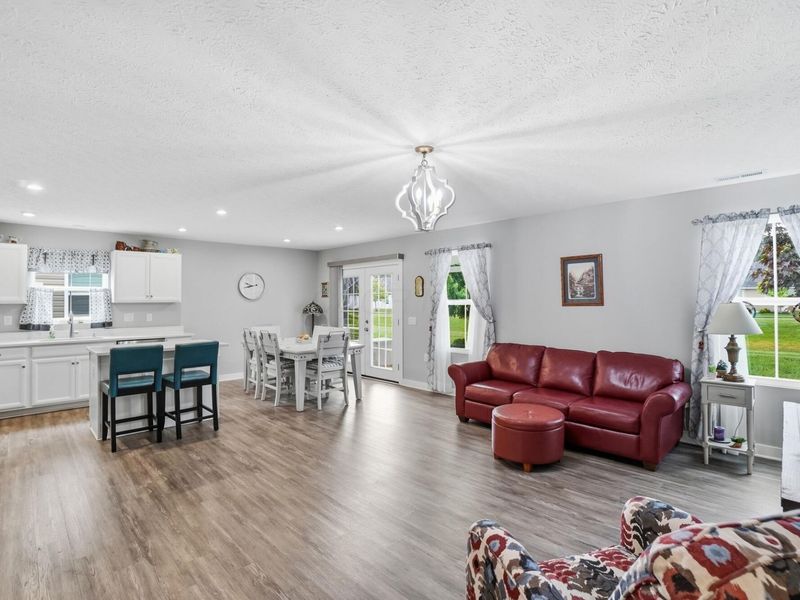 6449 Turning Stone Loop , Canal Winchester, OH 43110 Photo 5