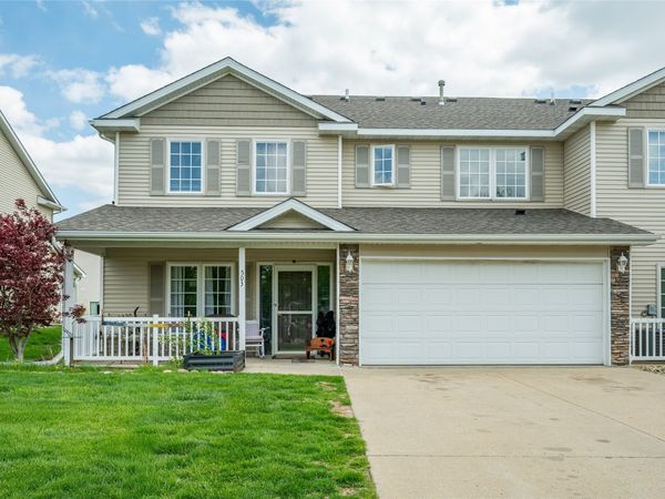 2101 Meadow Court, Unit 503, Des Moines, IA 50320