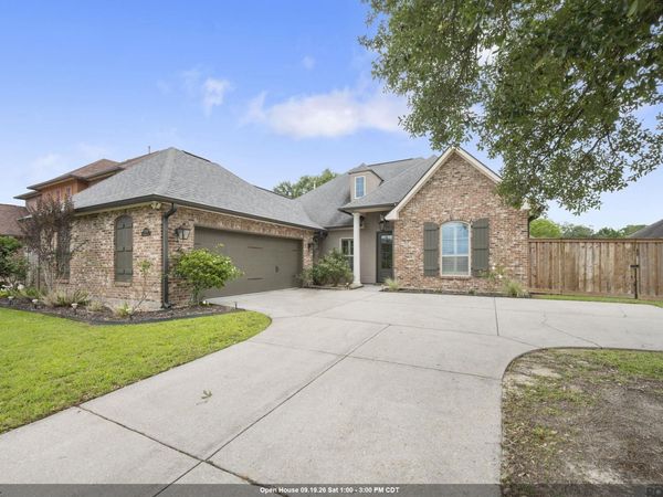 15254 Positano Ct, Prairieville, LA 70769