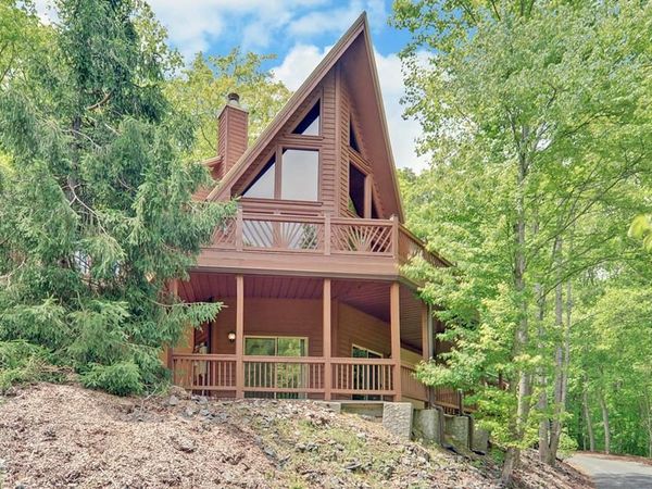 1720 Caney Creek Road, Murphy, NC 28906