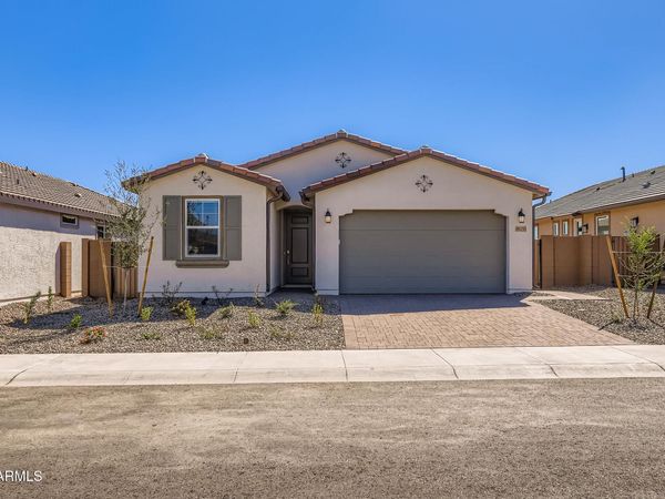 19255 W MARISSA Drive, Litchfield Park, AZ 85340