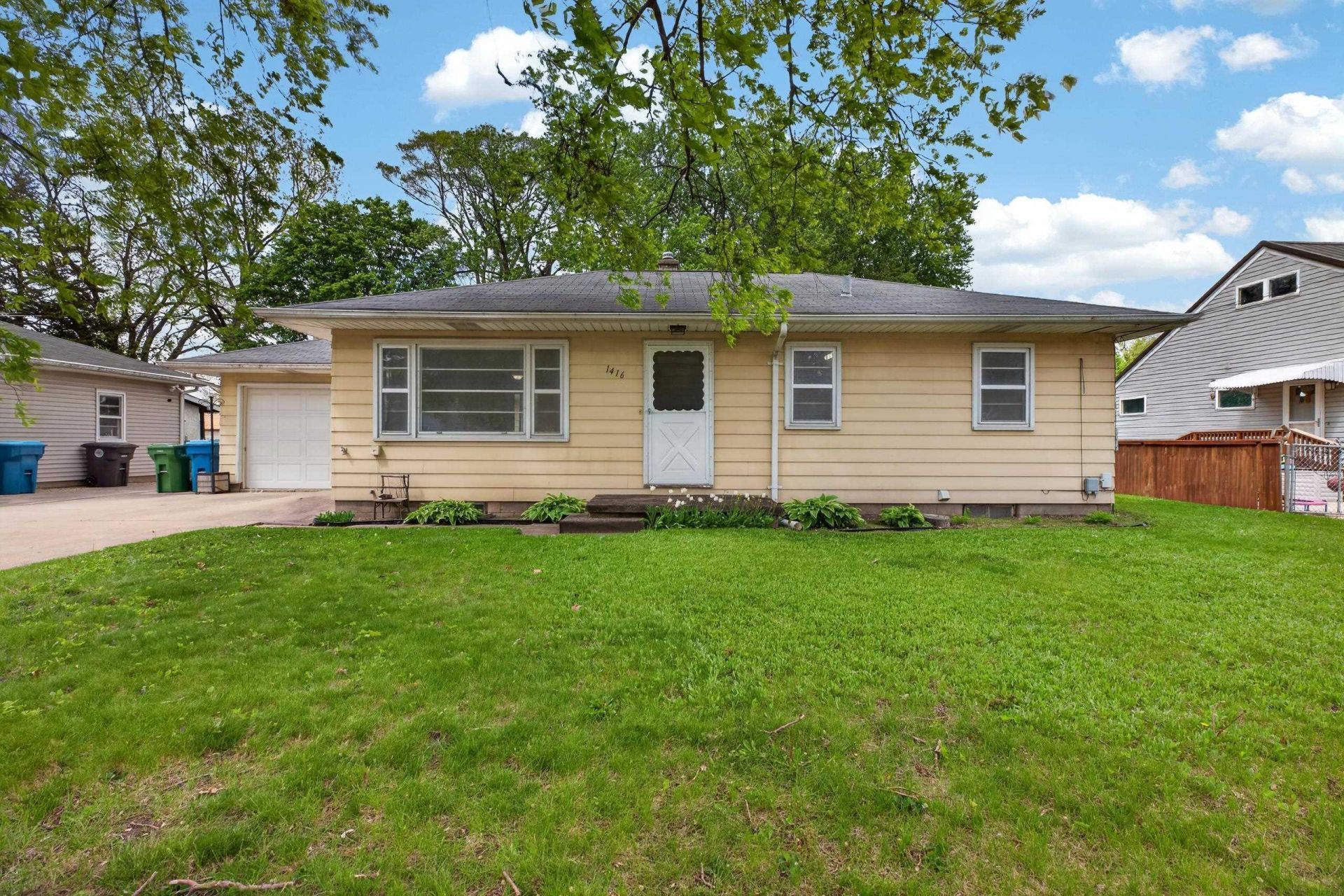 1416 Northey Street, Waterloo, IA 50703 Main Photo