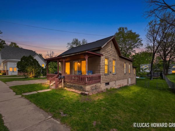 529 N Michigan Avenue, Hastings, MI 49058