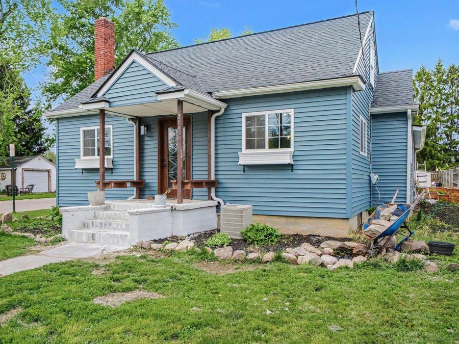Property Image 4