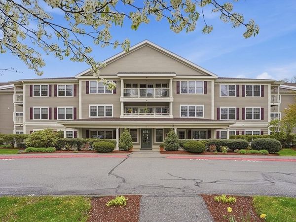 34 Meeting House Lane, Unit 321, Stow, MA 01775