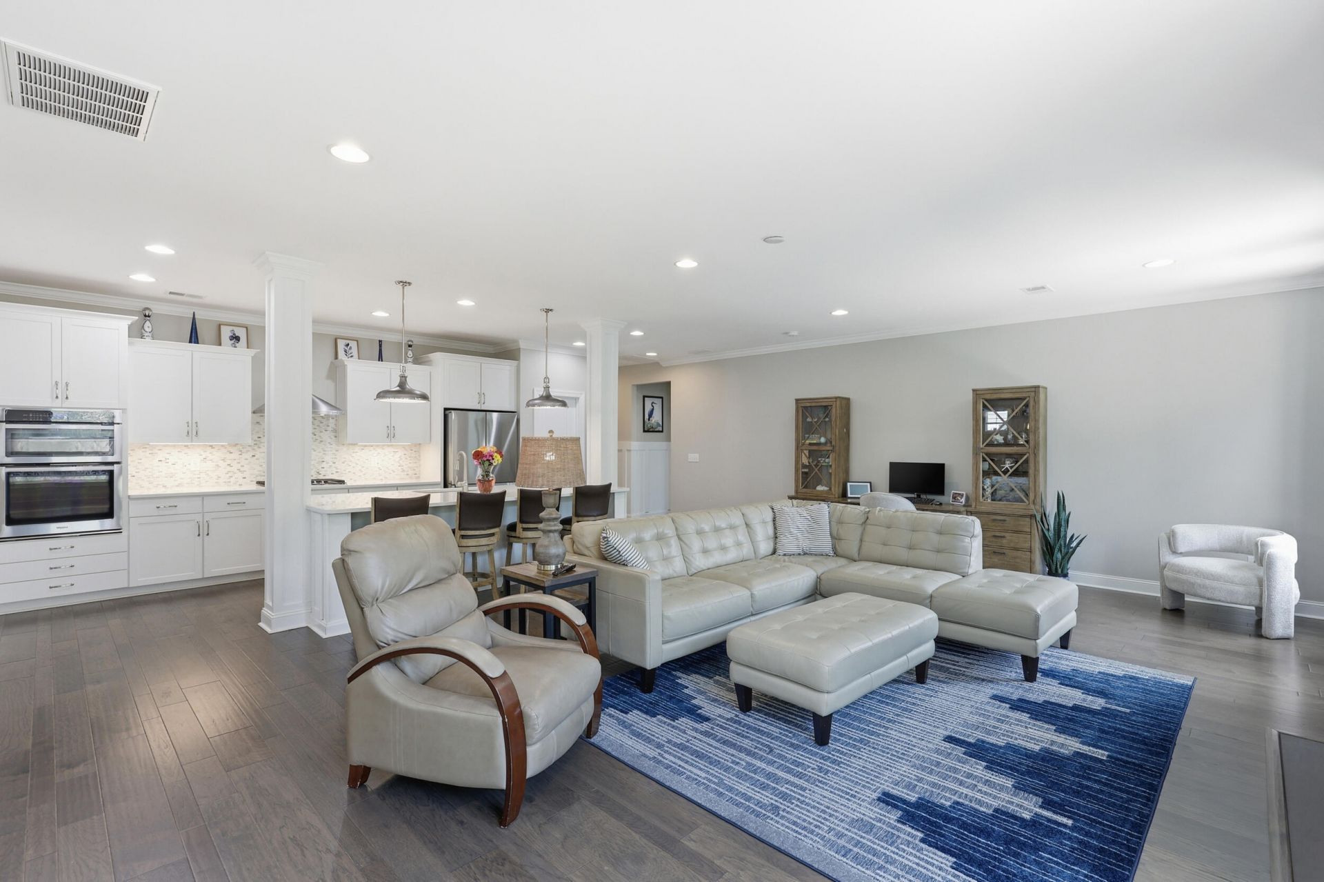 2856 Wagner Way Photo 4