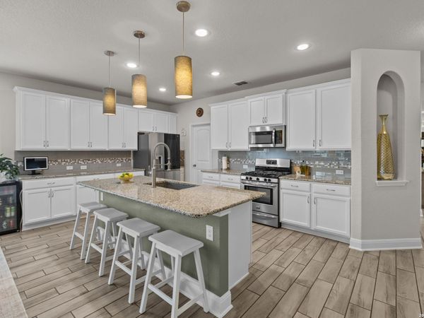 22411 AKIN HTS, San Antonio, TX 78261