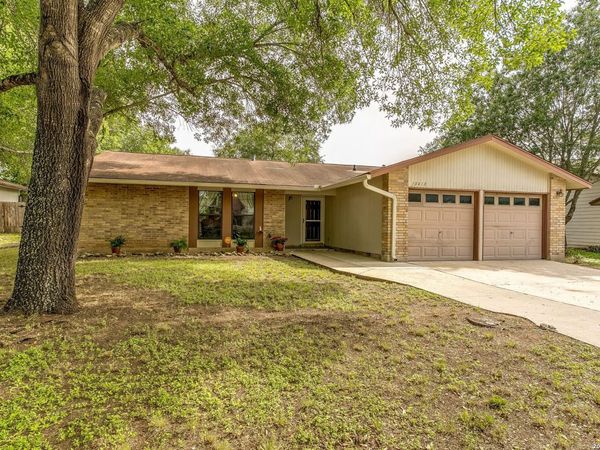 10410 Country Breeze, San Antonio, TX 78240