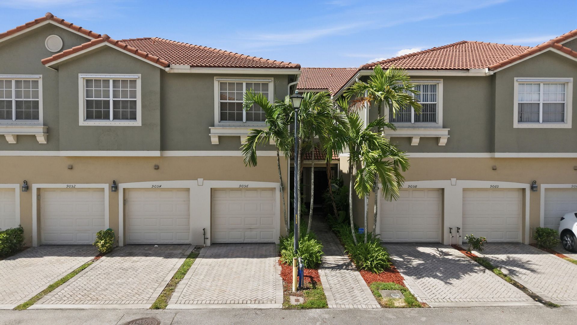 9056 Plymouth Place, Tamarac, FL 33321 Photo