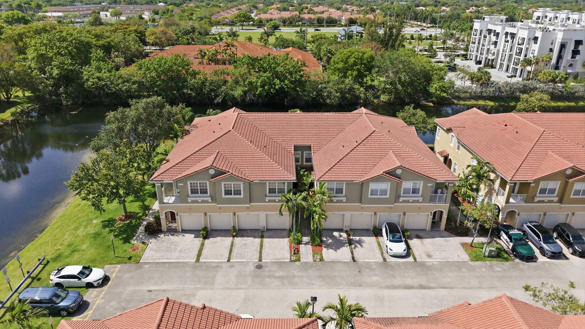 9056 Plymouth Place, Tamarac, FL 33321 Photo