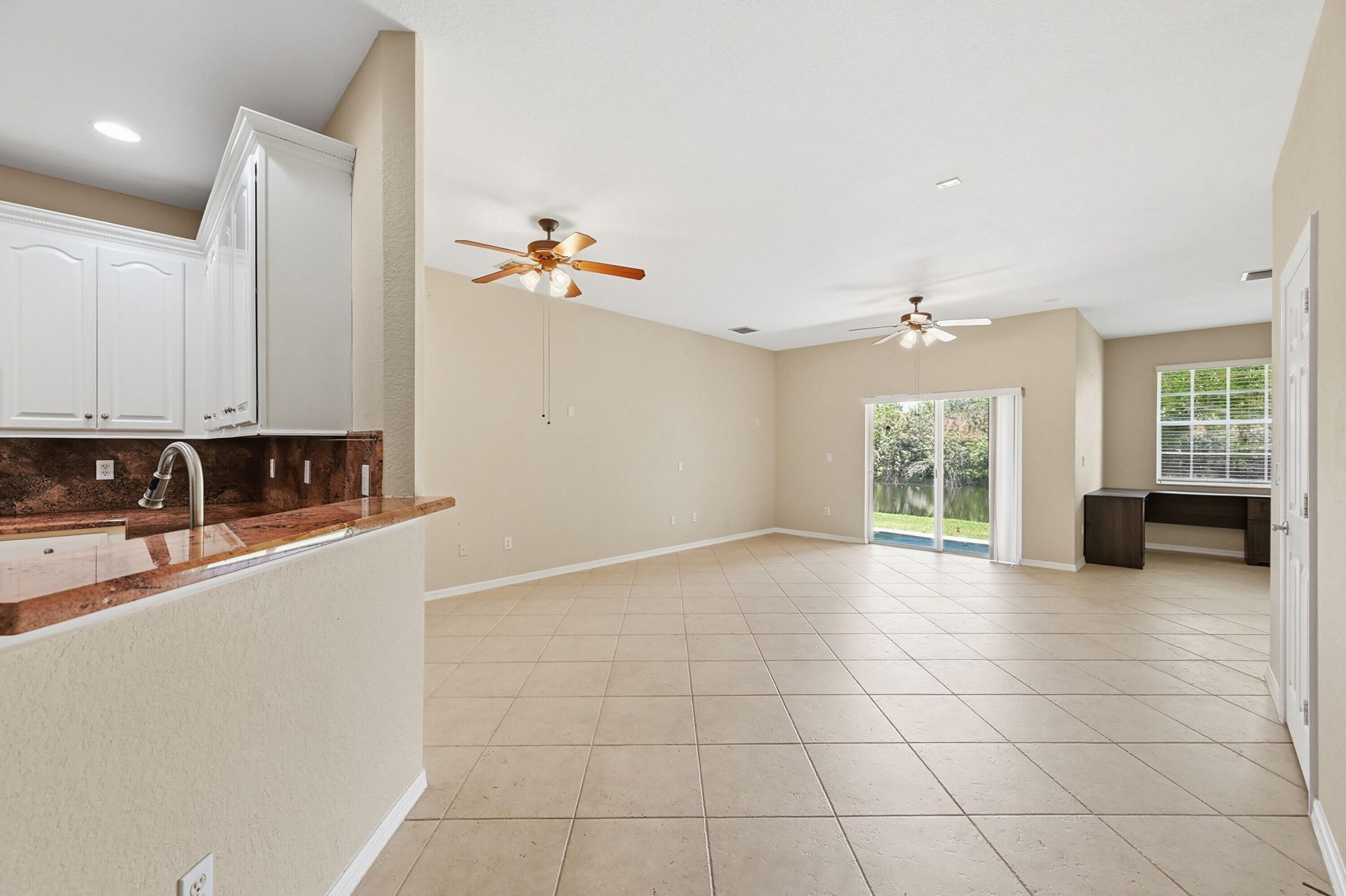 9056 Plymouth Place, Tamarac, FL 33321 Photo