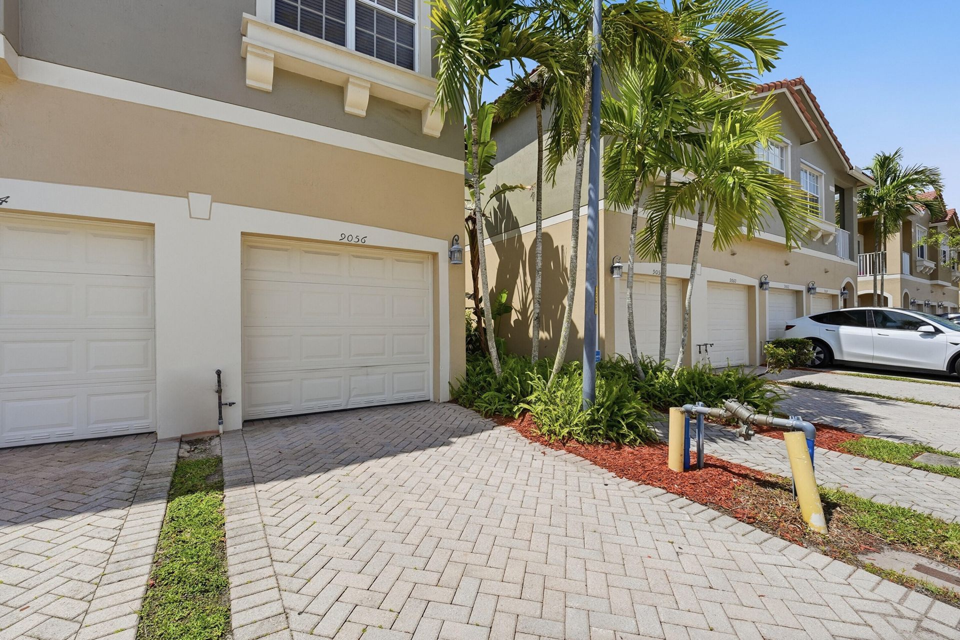 9056 Plymouth Place, Tamarac, FL 33321 Photo