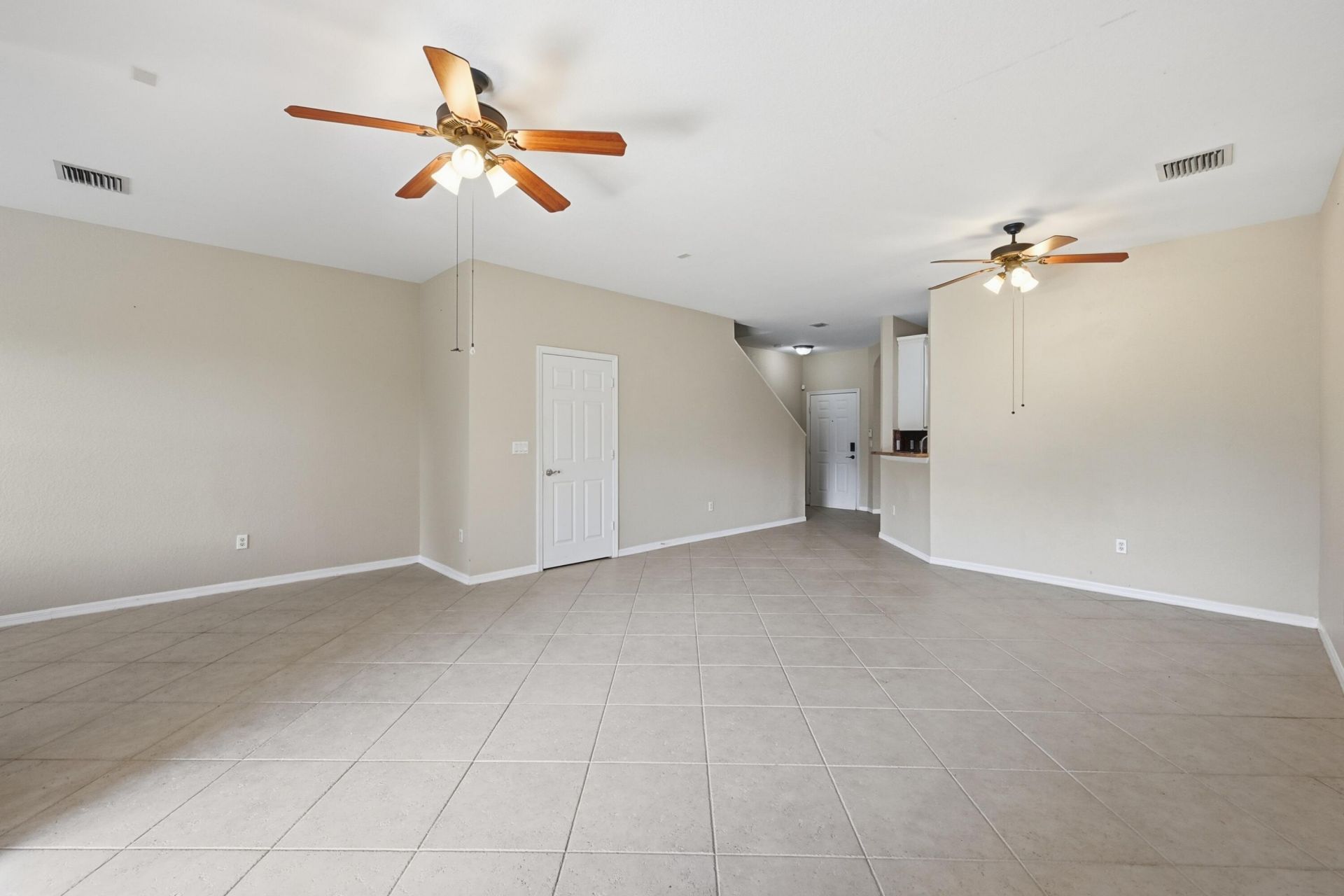 9056 Plymouth Place, Tamarac, FL 33321 Photo