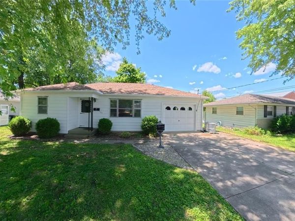 659 N 38th Street, Belleville, IL 62226