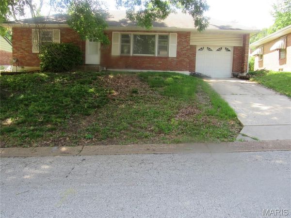 4409 Colonial Avenue, St Louis, MO 63121