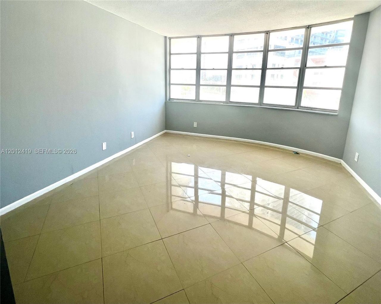 1801 S Ocean Dr , Unit 535, Hallandale Beach, FL 33009 Photo