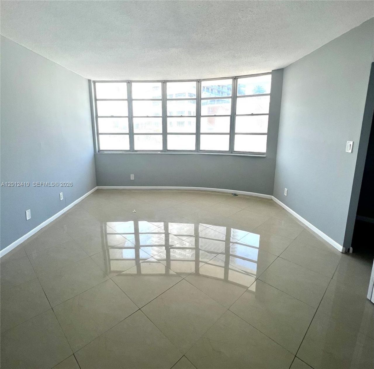 1801 S Ocean Dr , Unit 535, Hallandale Beach, FL 33009 Photo