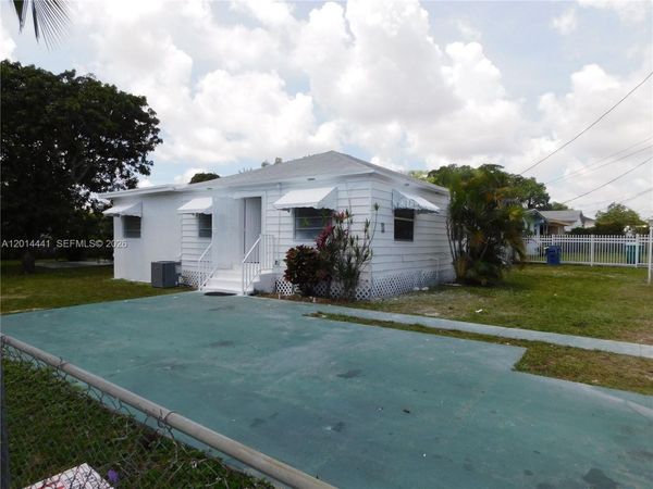 2230 NW 58th St, Unit 2230, Miami, FL 33142