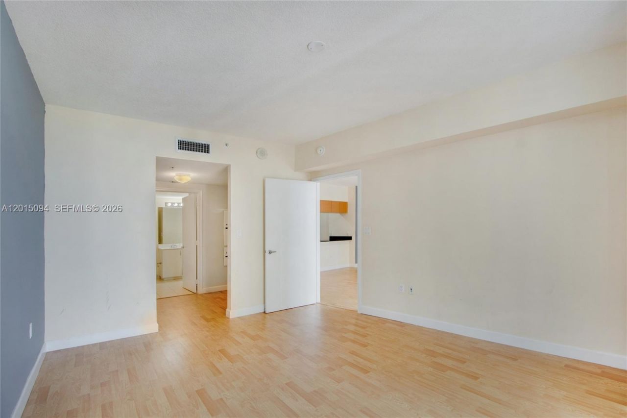 1750 N Bayshore Dr, Unit 3111, Miami, FL 33132 Photo