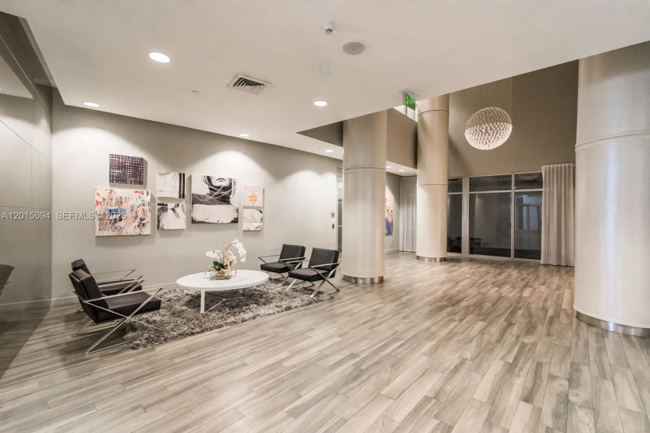 1750 N Bayshore Dr, Unit 3111, Miami, FL 33132 Photo