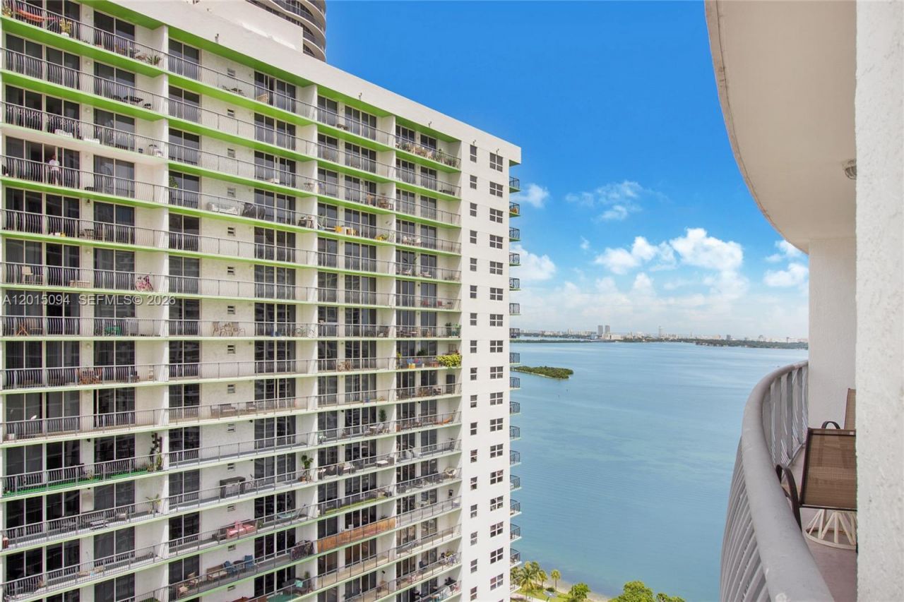 1750 N Bayshore Dr, Unit 3111, Miami, FL 33132 Photo