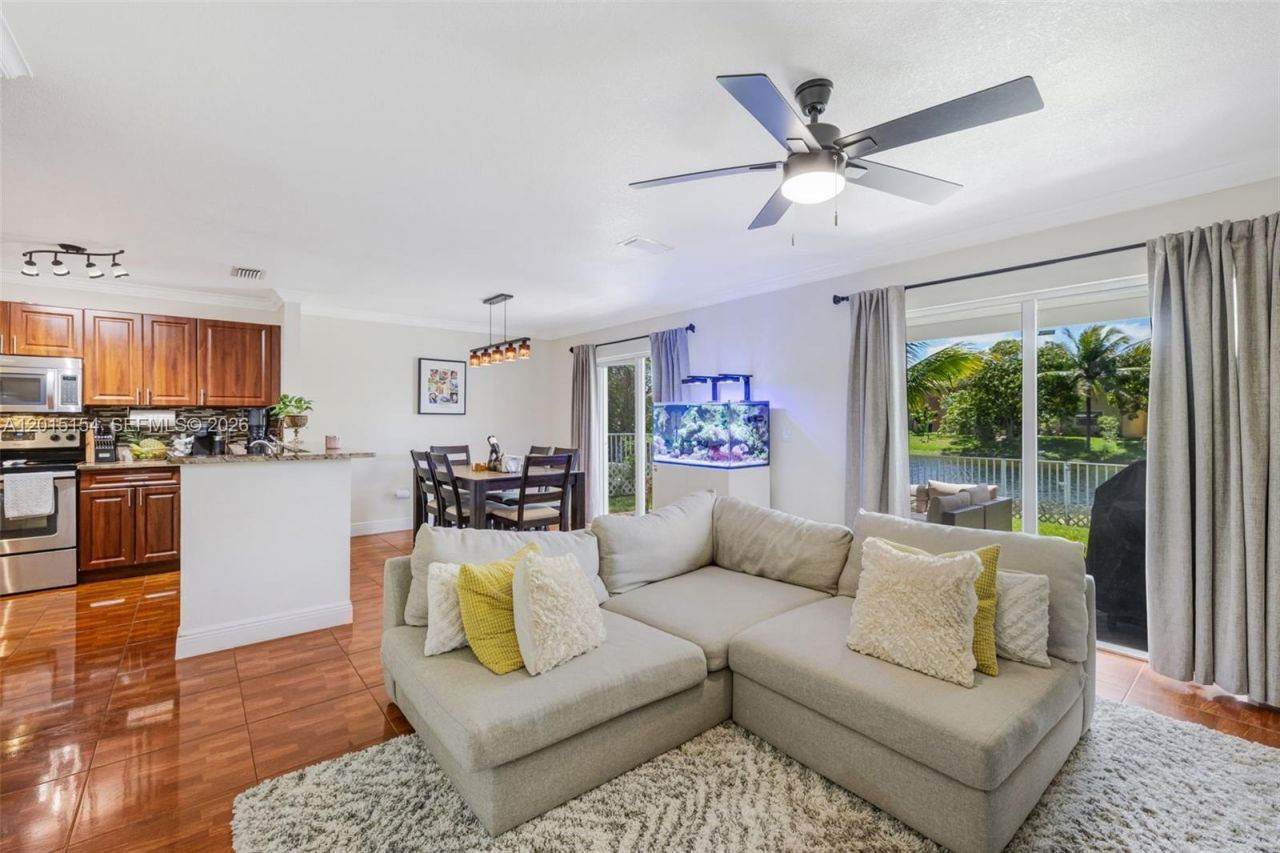 9288 NW 55th St, Sunrise, FL 33351 Photo