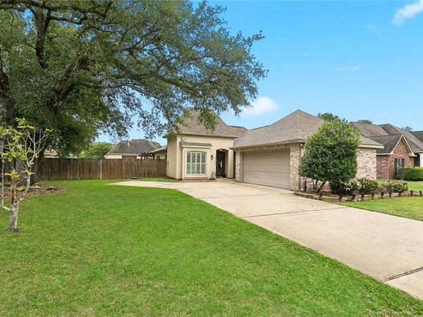 42438 WOOD Avenue , Ponchatoula, LA 70454