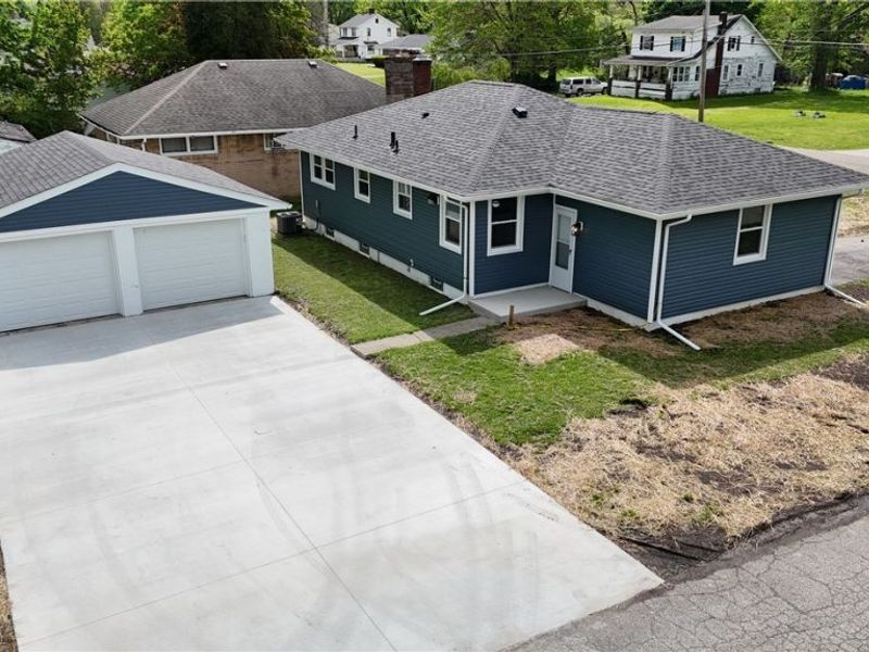 2502 Stocker Avenue, Youngstown, OH 44505 Photo 4