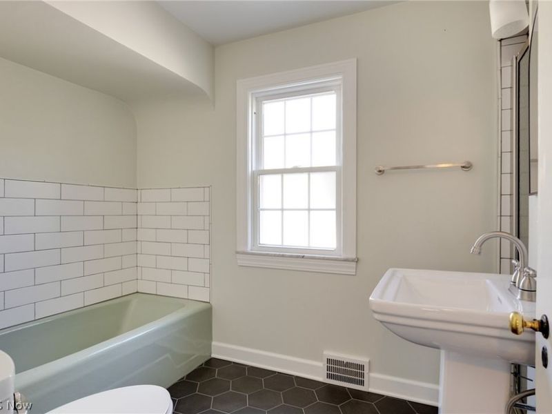 3655 Traver Road, Shaker Heights, OH 44122 Photo 26