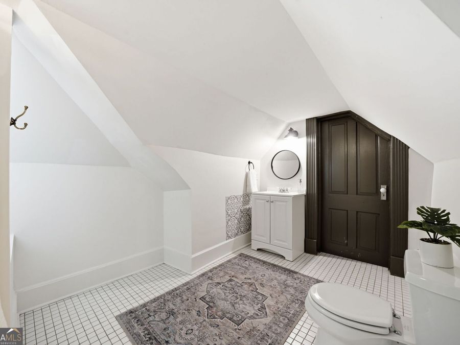Property Image 80