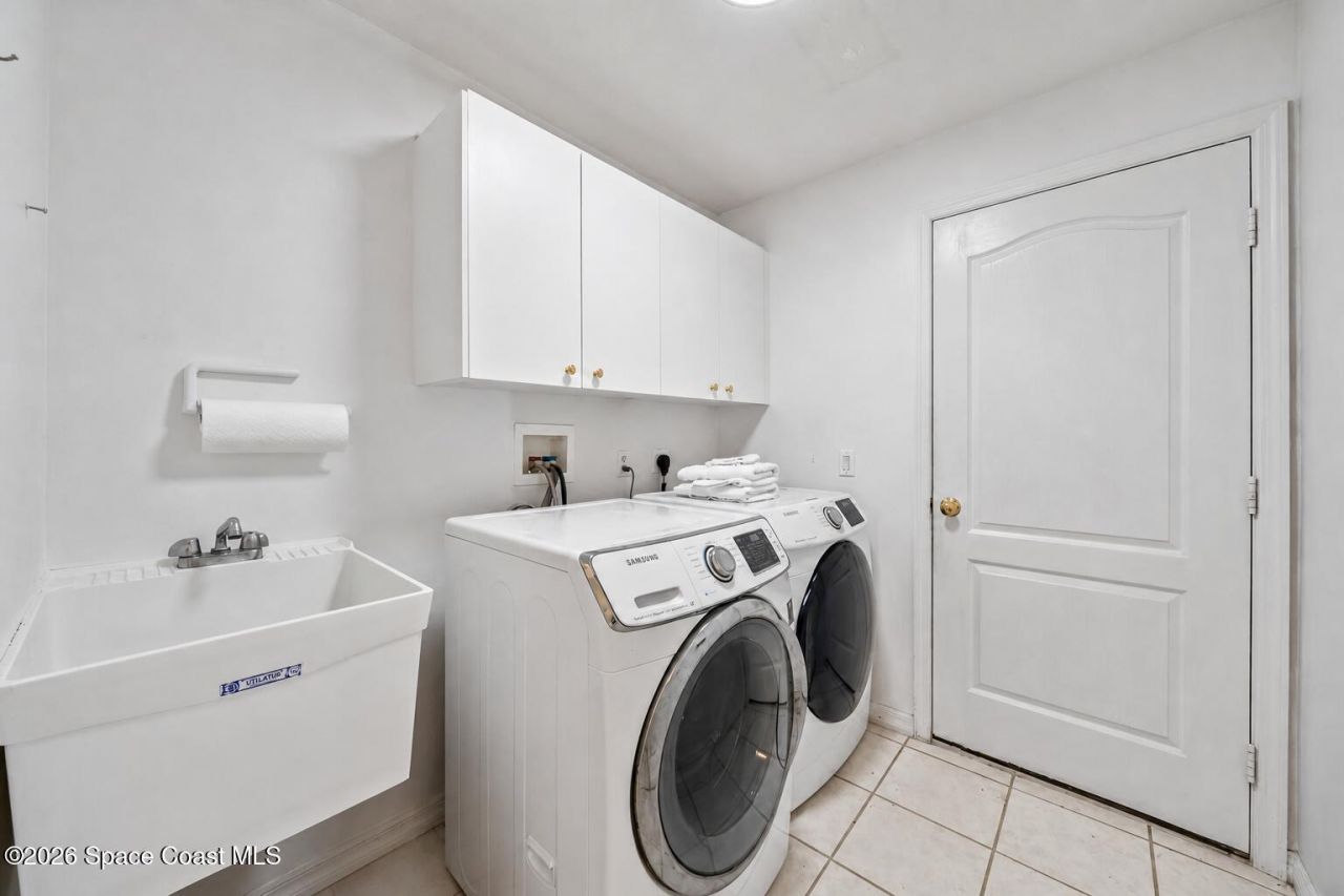 502 Royston Lane, Melbourne, FL 32940 Photo