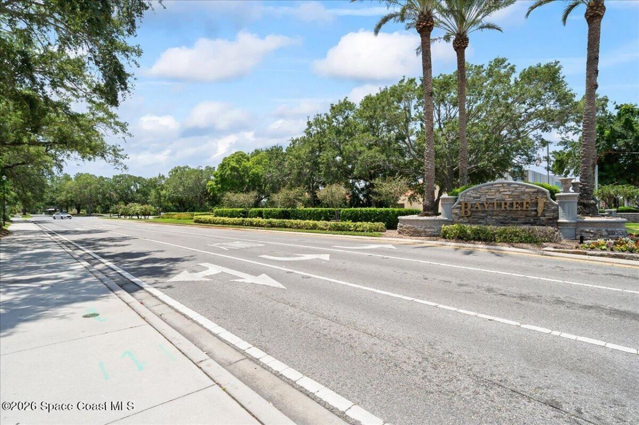 502 Royston Lane, Melbourne, FL 32940 Photo
