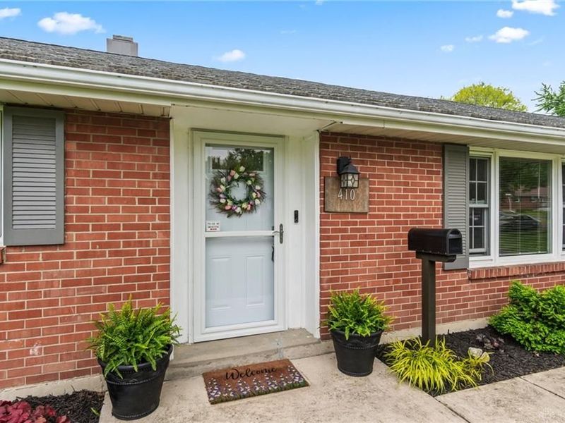 410 Tionda Drive, Vandalia, OH 45377 Photo 6