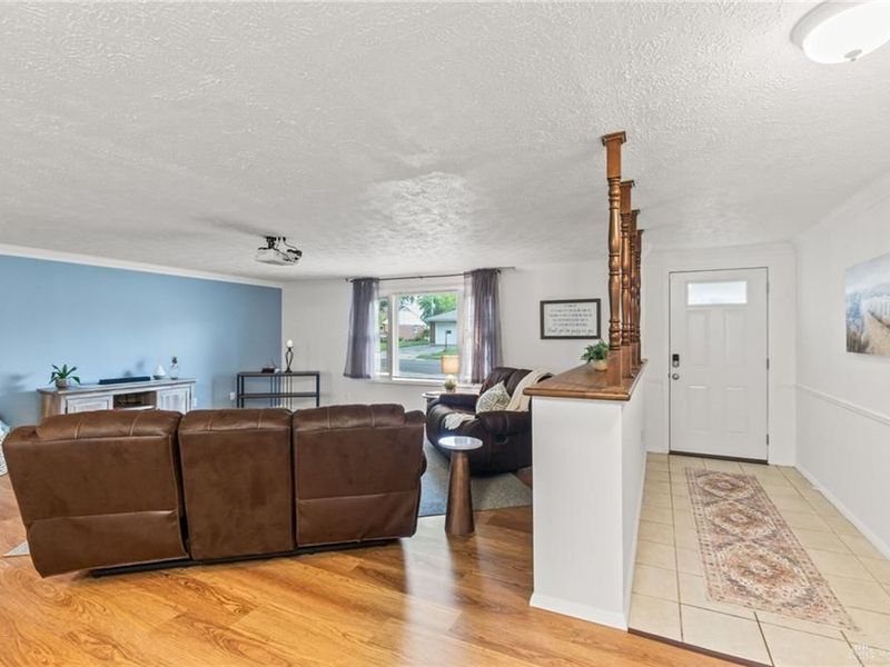 410 Tionda Drive, Vandalia, OH 45377 Photo 8