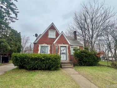 19377 Hull Street, Detroit, MI 48203