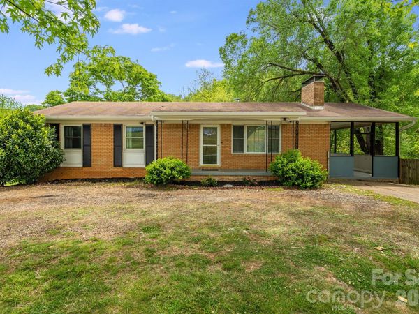 2956 New Leicester Highway , Leicester, NC 28748