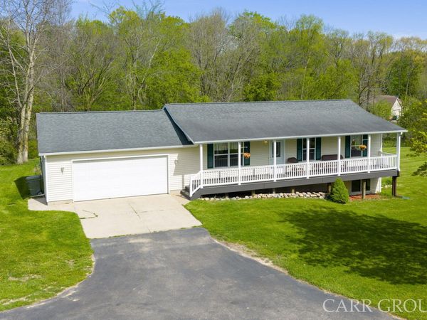 3720 James Street, Dorr, MI 49323