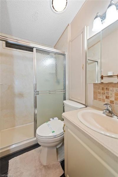 8571 Firwood Dr , Estero, FL 33928 Photo