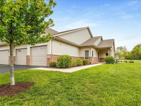 6229 Parks Edge Drive, LOVES PARK, IL 61111