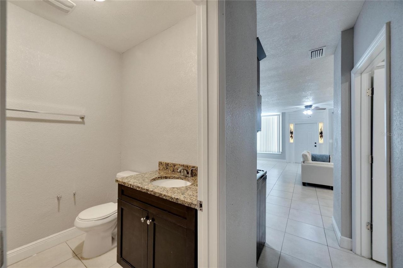 3651 Haines Road N, Saint Petersburg, FL 33704 Photo