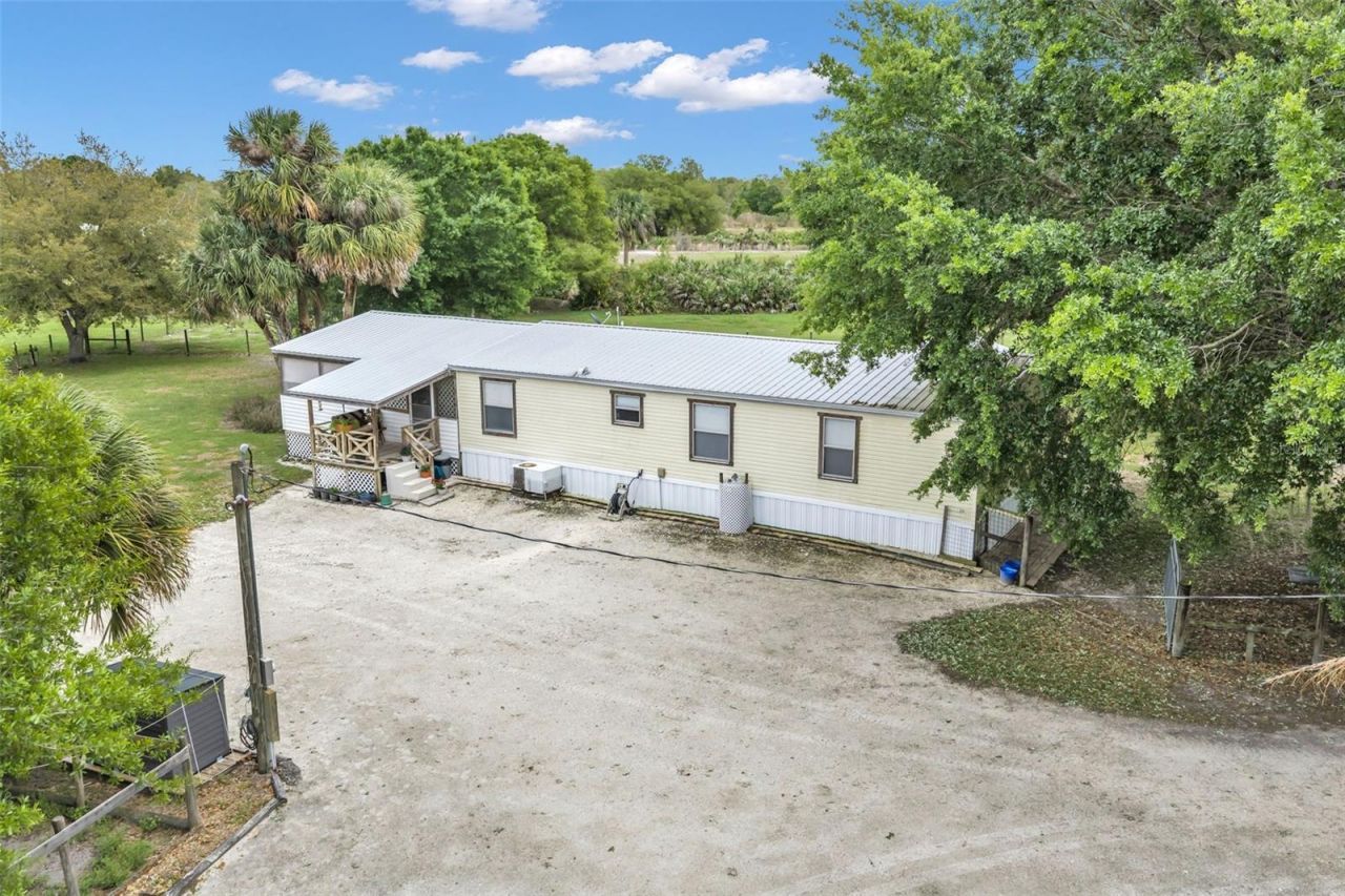17255 NW 272nd Street , Okeechobee, FL 34972 Photo