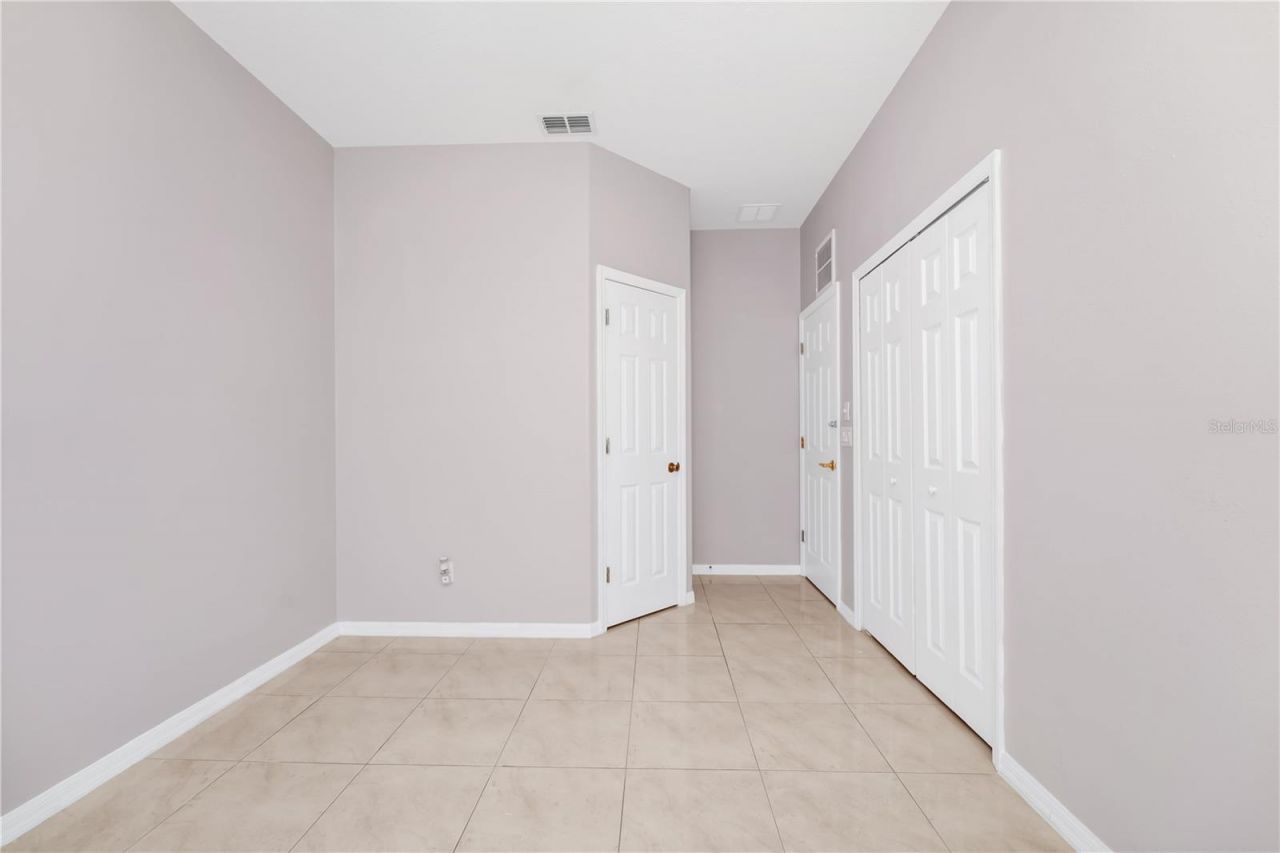 10209 Andover Point Circle, Orlando, FL 32825 Photo