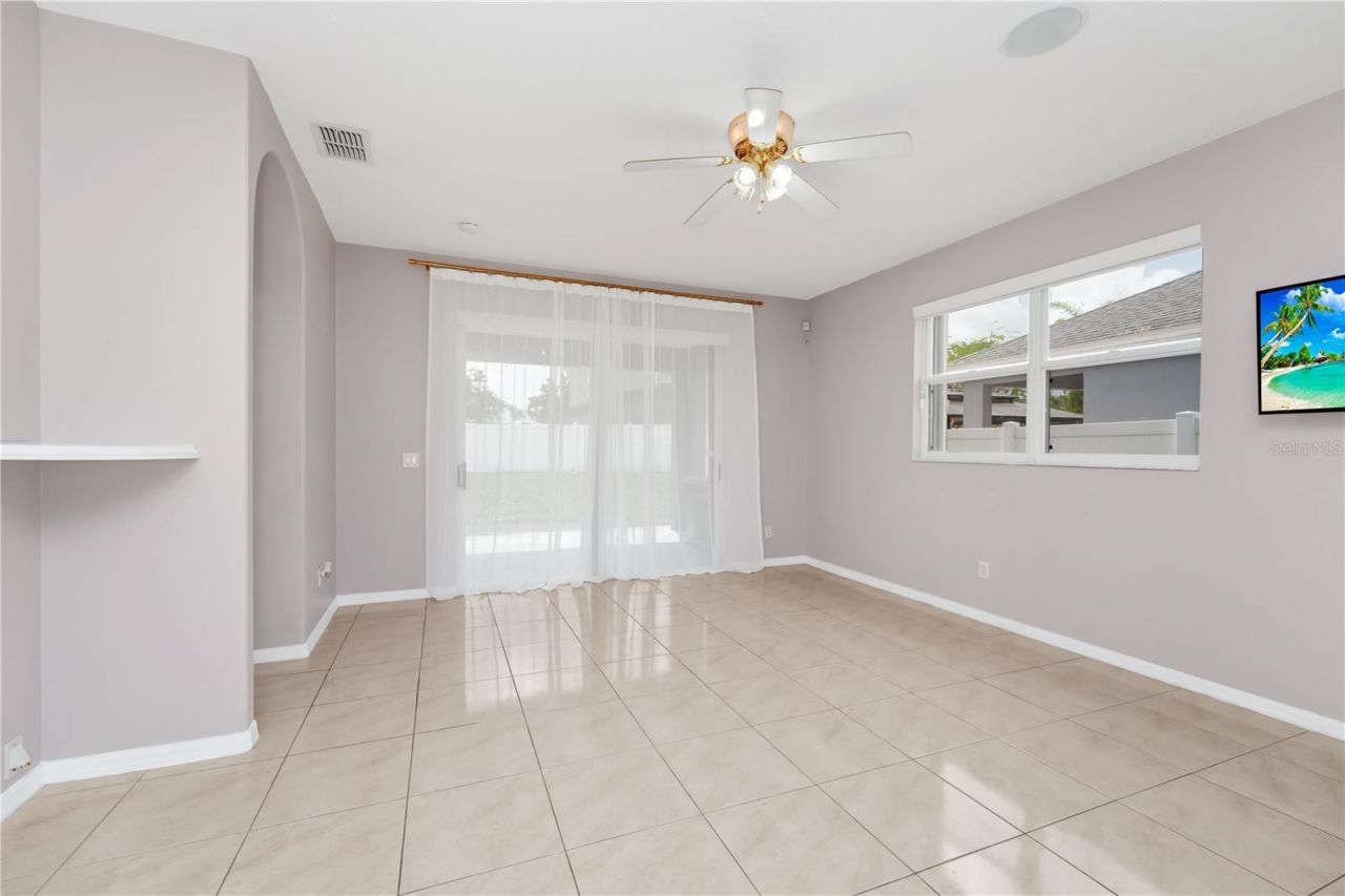 10209 Andover Point Circle, Orlando, FL 32825 Photo