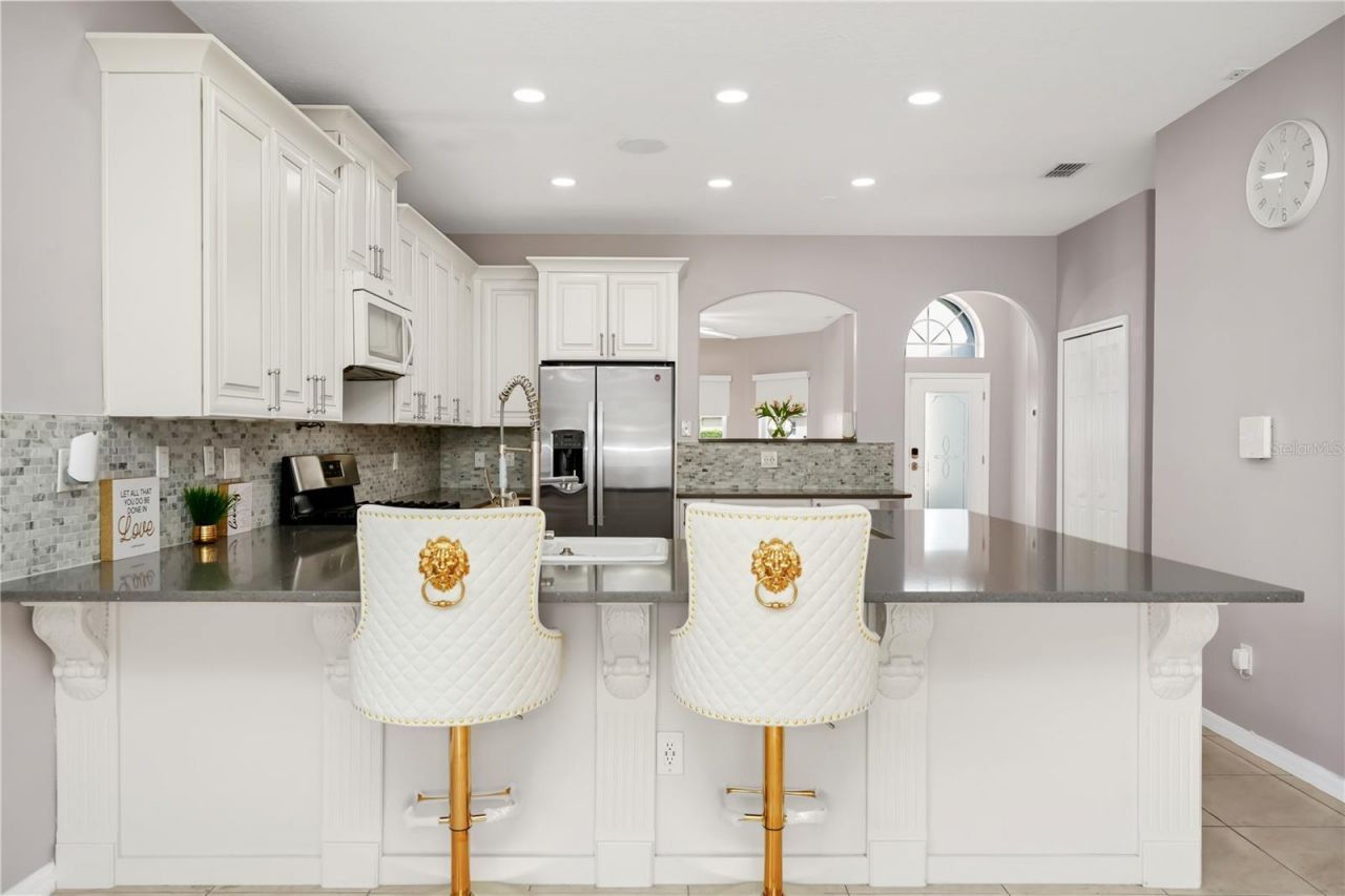 10209 Andover Point Circle, Orlando, FL 32825 Photo